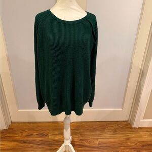 BloomChic Dark Green Crew Neck Sweater